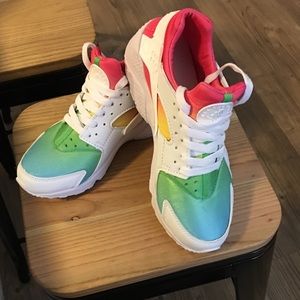 Nike rainbow huaraches